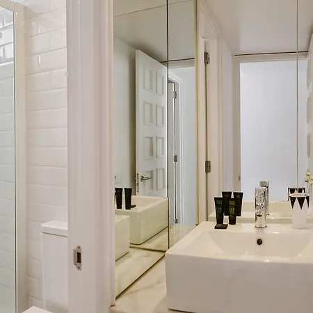 Gold By Marina (adults Only) بلايا ديل إنغلز